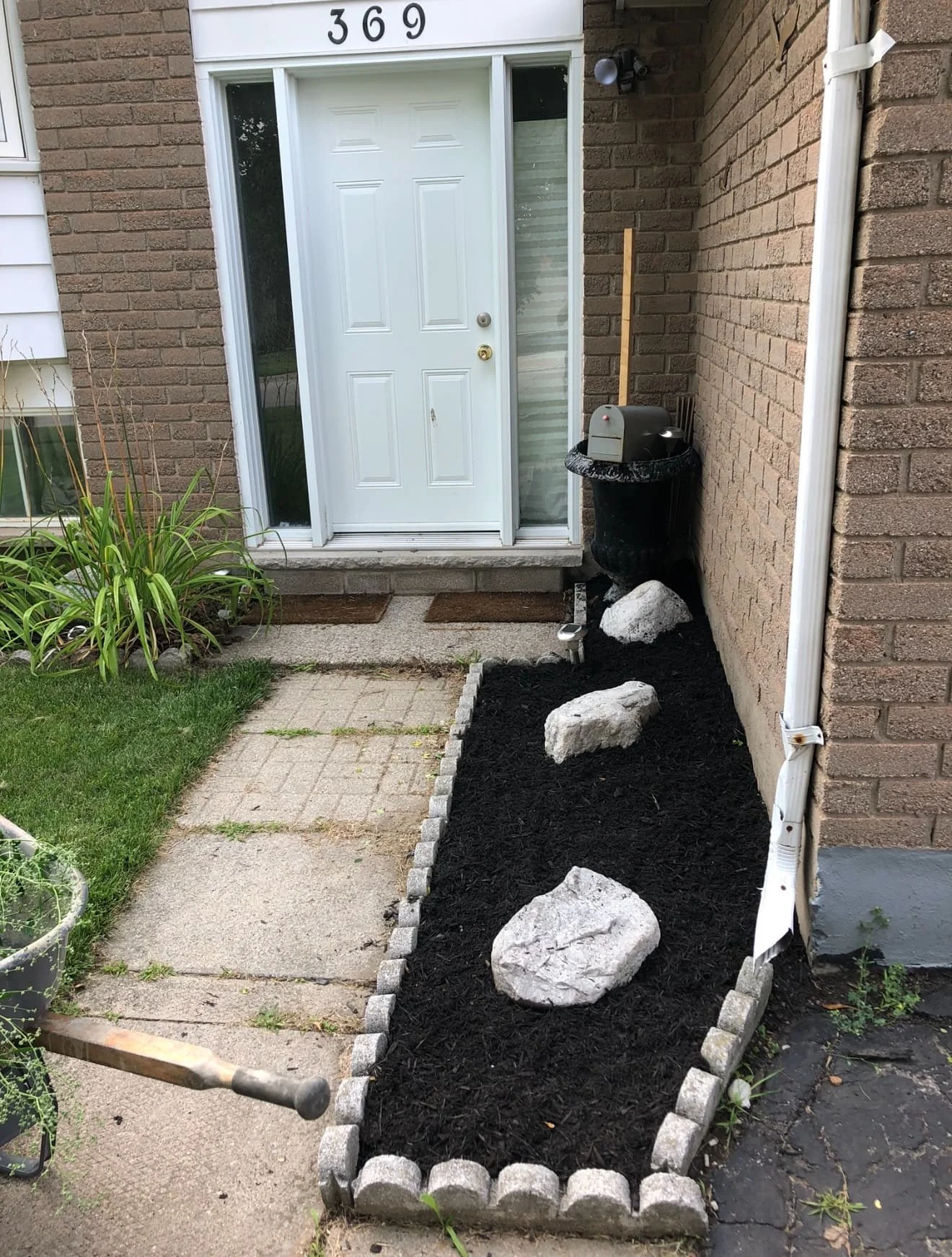 Front-entry planting bed installed by NS Services